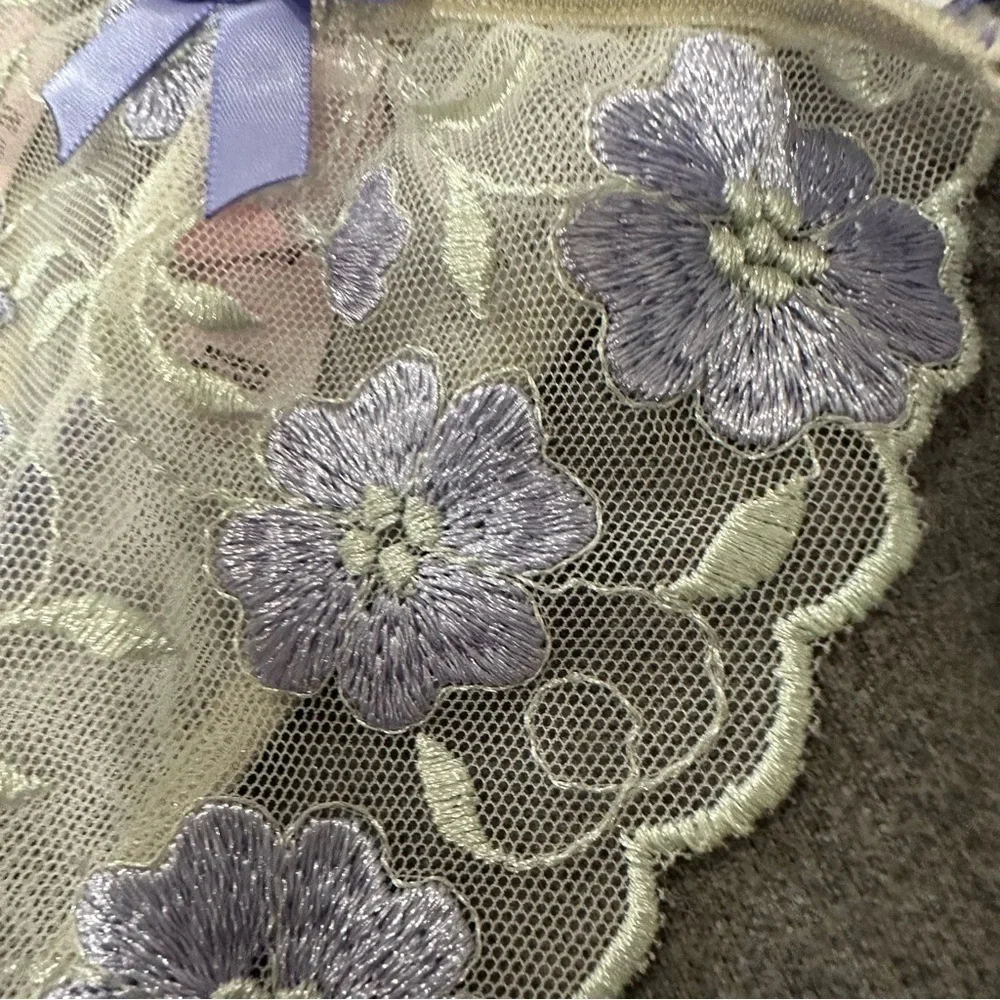 Victoria’s Secret Y2K Floral Lace Thong with Ribbon Ties